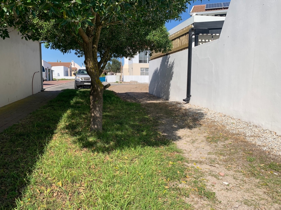 3 Bedroom Property for Sale in Velddrif Western Cape